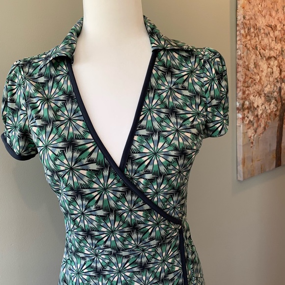 BCBGMaxAzria Ruched Bustier Mini Wrap Dress Size XXS